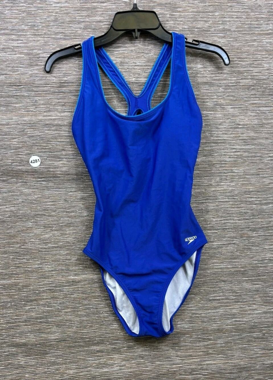 Speedo One-Piece Swimsuit Womens Size 6 Royal Blue Lined Front